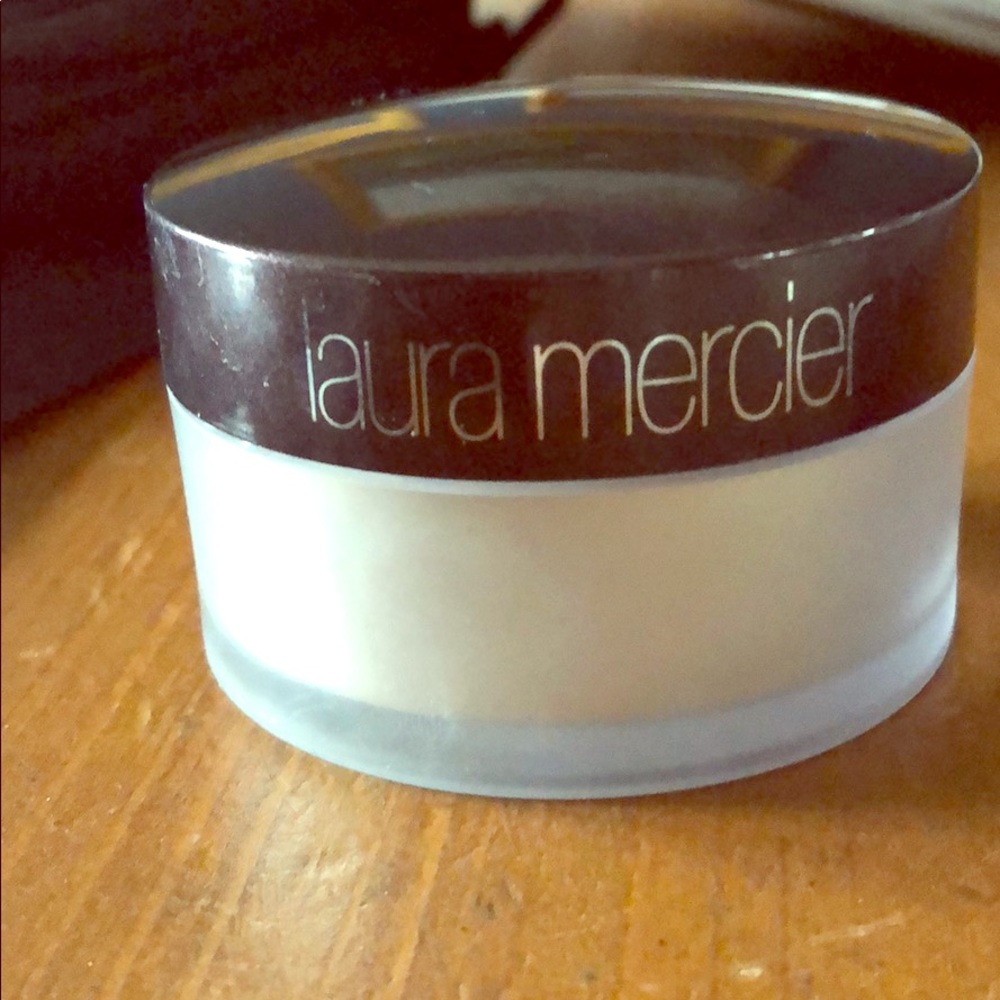 Laura Mercier Translucent powder 1oz